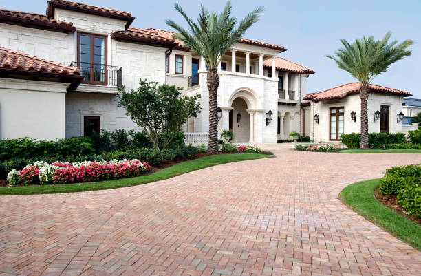 Best Driveway Paving Contractor  in Willow Street, PA